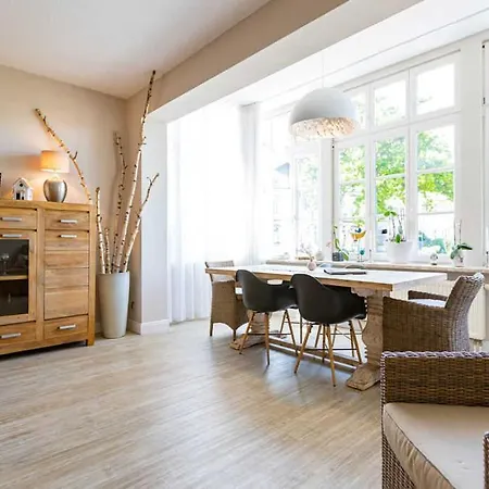 Brunnenstrasse, App 2 *