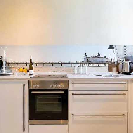 Brunnenstrasse, App 2 *