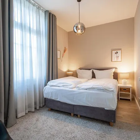 Brunnenstrasse, App 2 *